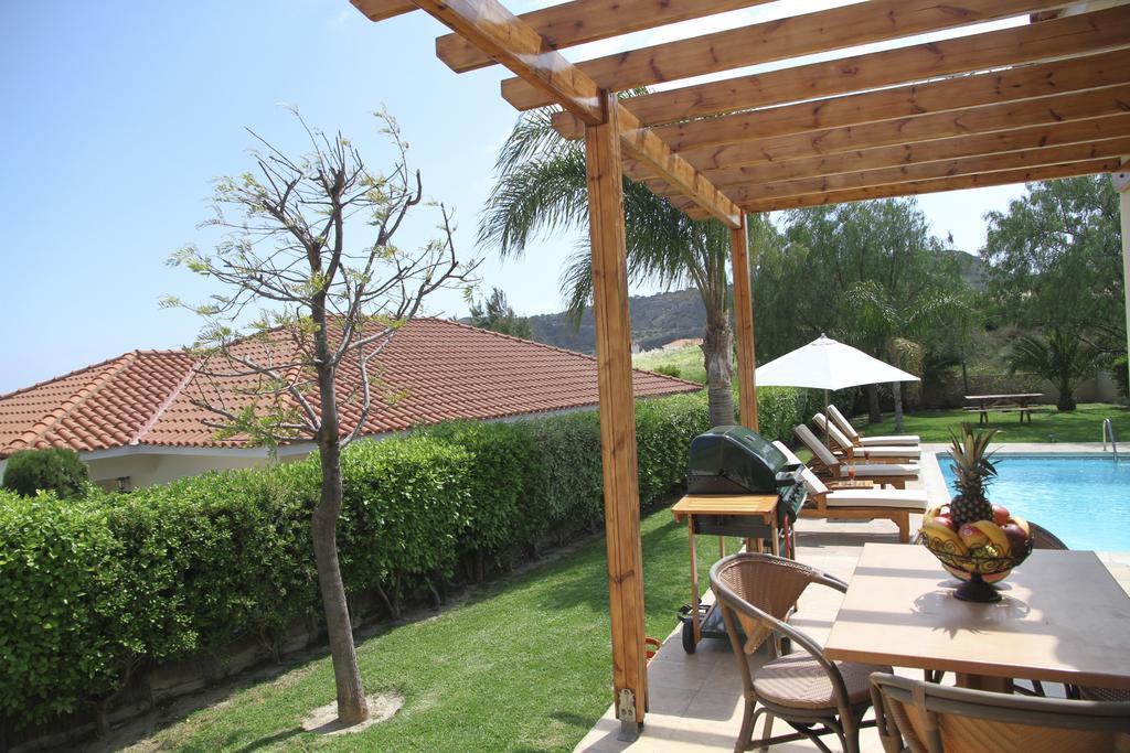 Eve Pissouri Rozaki Villa Habitación foto