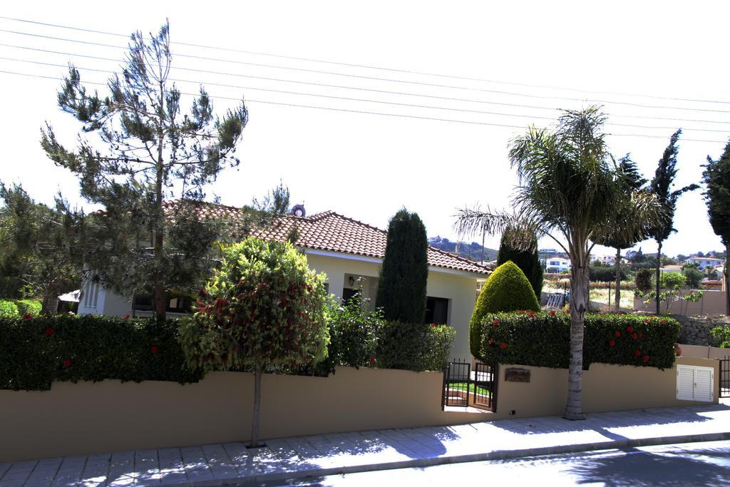 Eve Pissouri Rozaki Villa Habitación foto